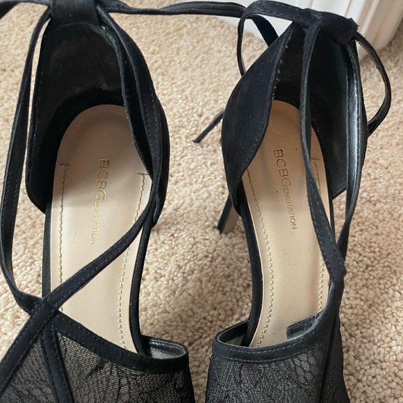 Open toe heels - Picture 2 of 4